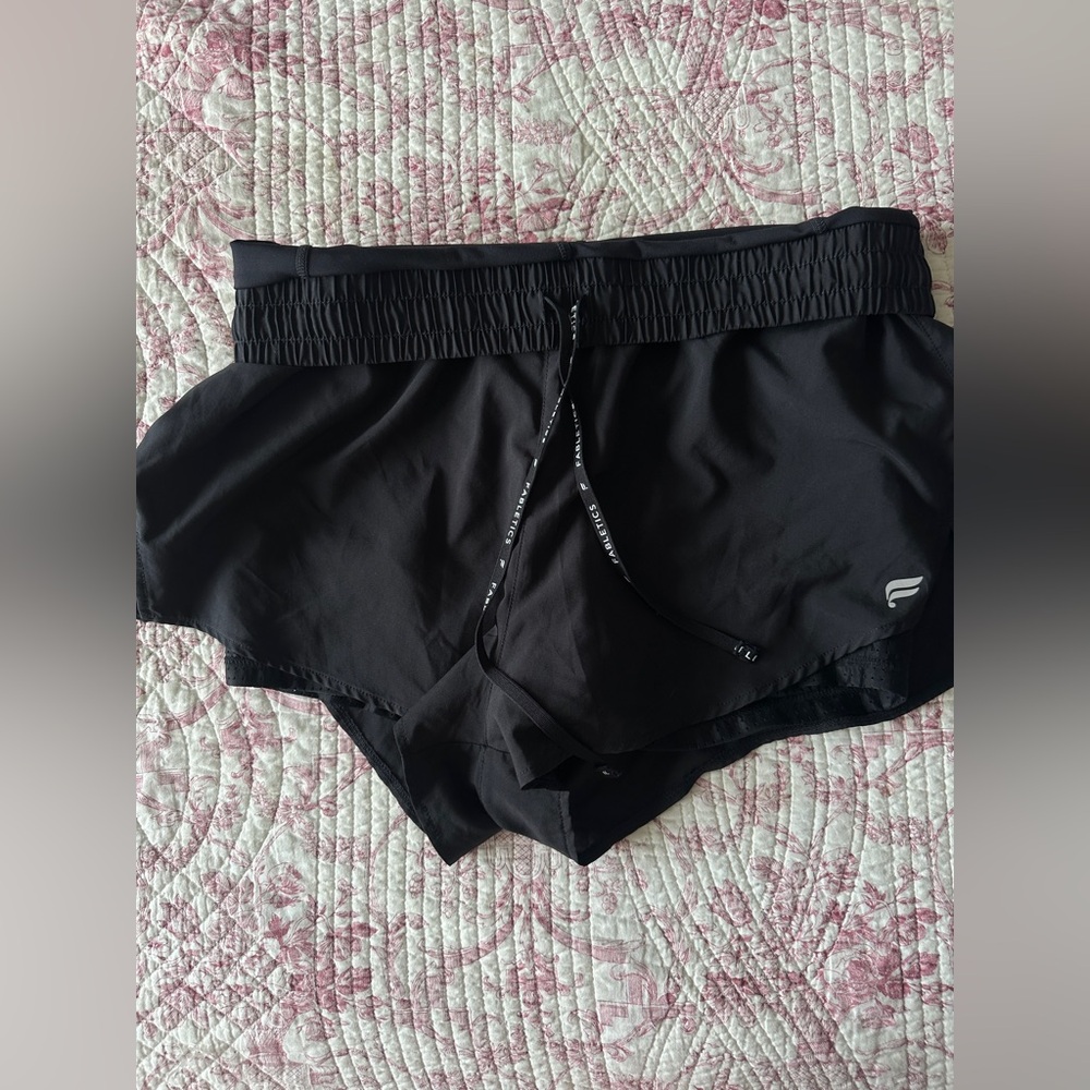 🖤 Fabletics Black Running Shorts – Built-In Liner (Size Large) - Picture 3 of 4